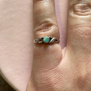 Sterling silver turquoise ring
